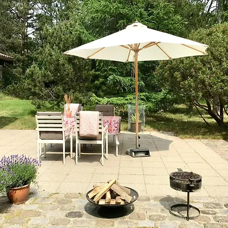 Lovely Summerhouse By Sejero Bay Vig